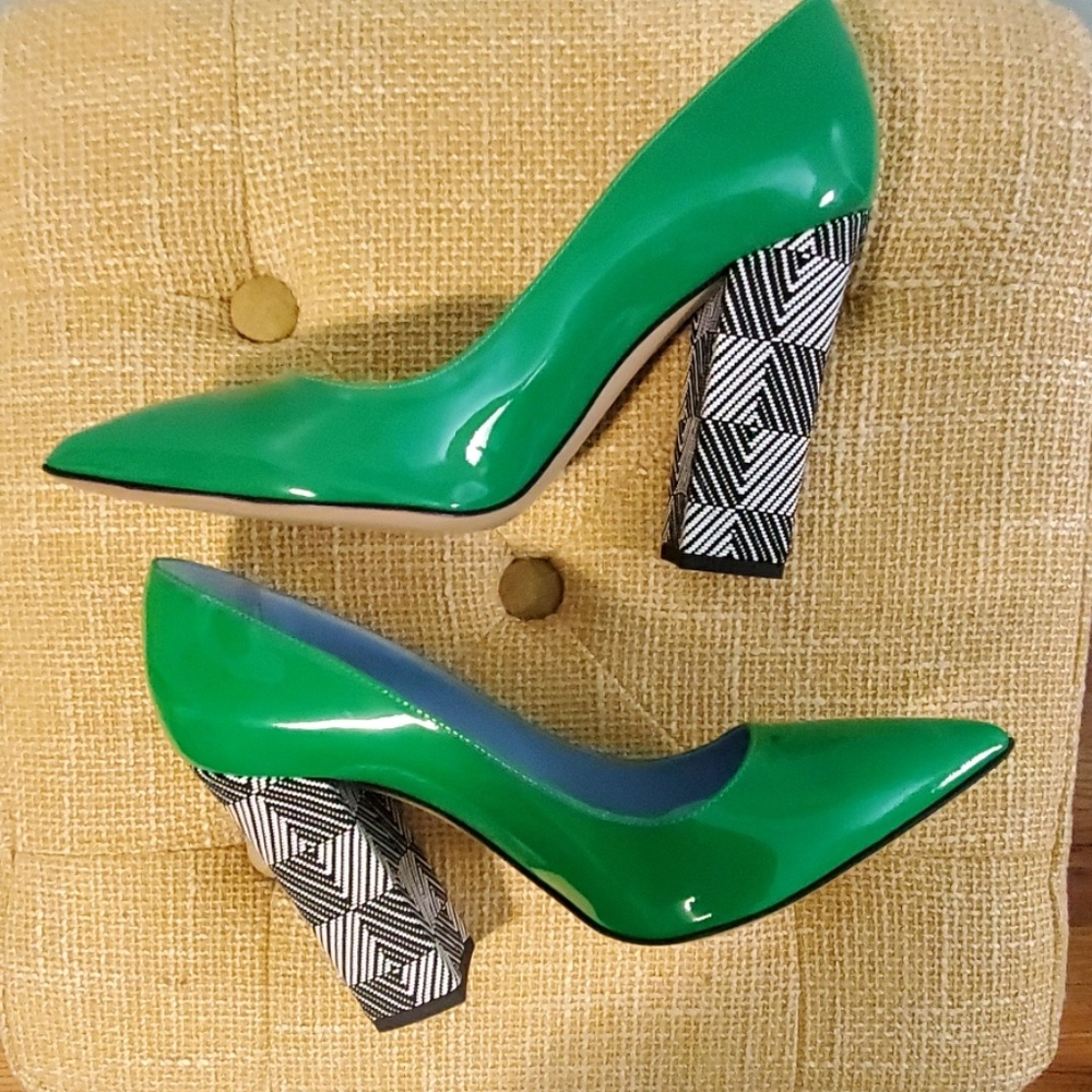 Green Block Heels - Picture 2 of 4